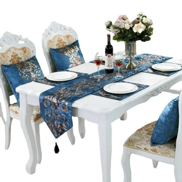 New Model Luxury Embroidered Dining Table Runner Velvet